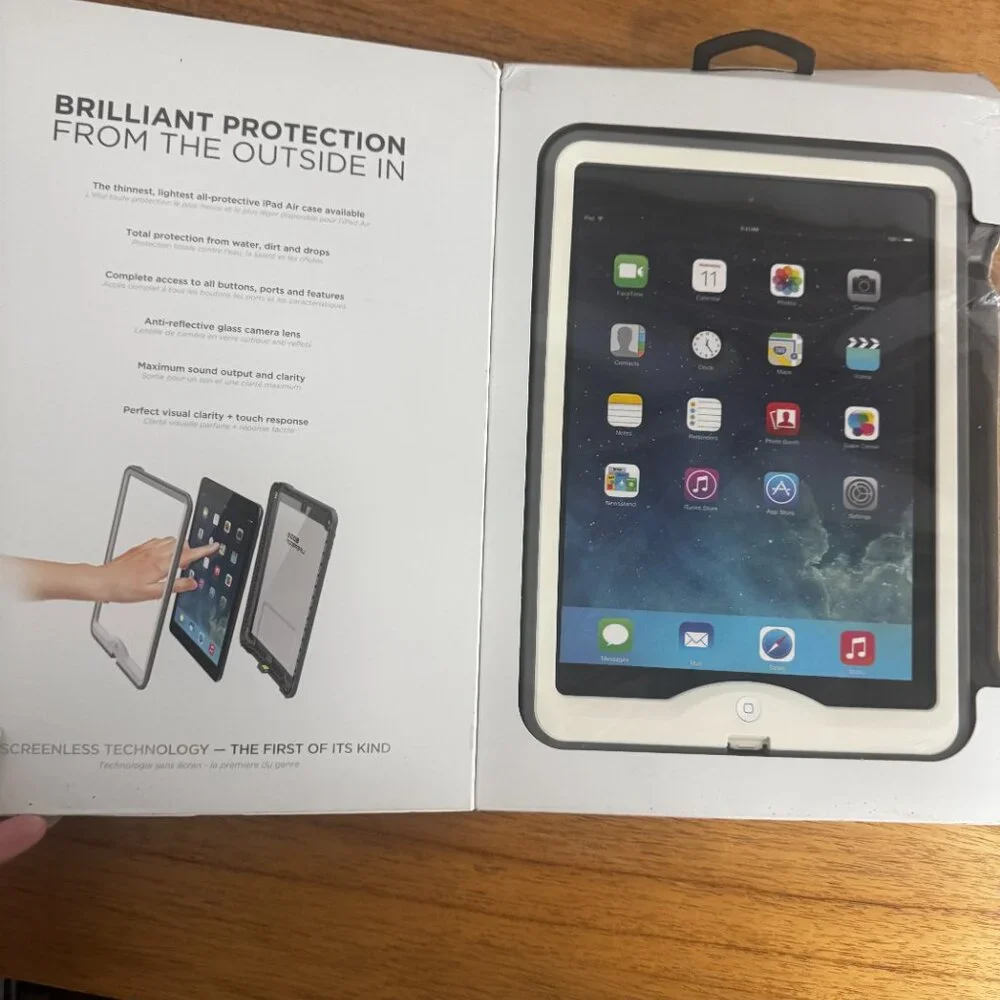 IPAD AIR WATERPROOF COVER AND PROTECTOR
